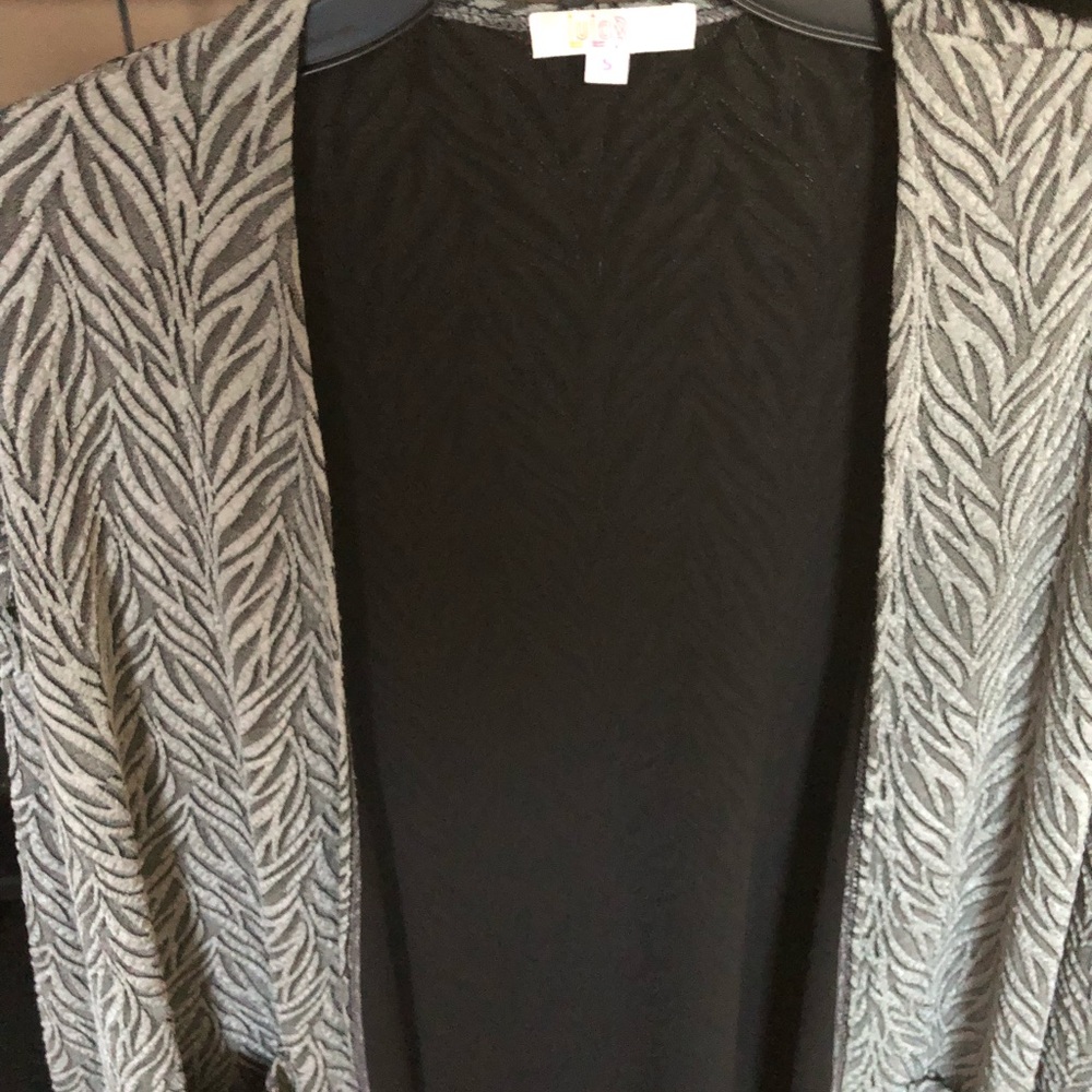 Long lulaRoe Sarah cardigan.